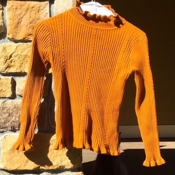Tops - LRUD ruffle neck long sleeve sweater fall attire boho🌷